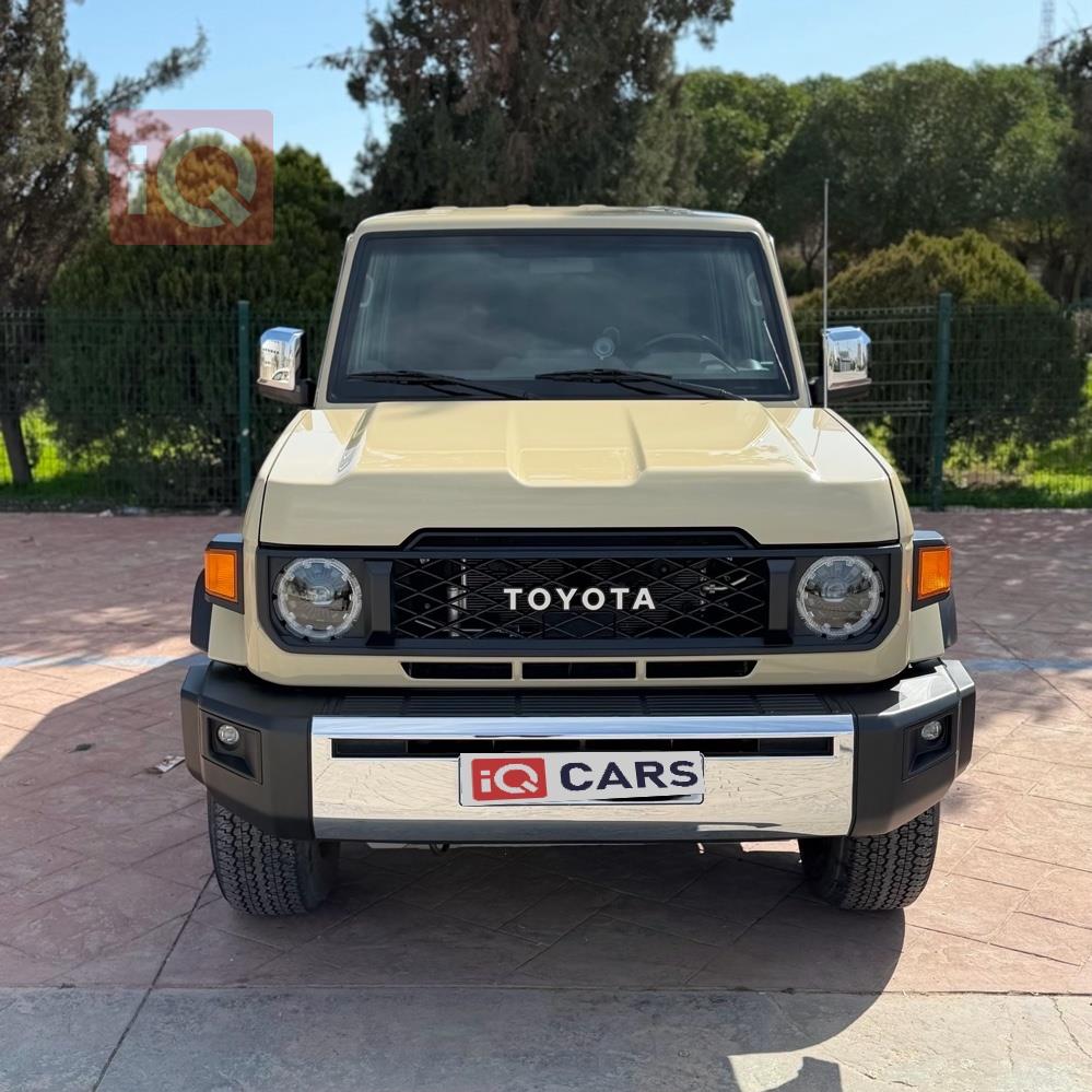 تويوتا لاند كروزر 70